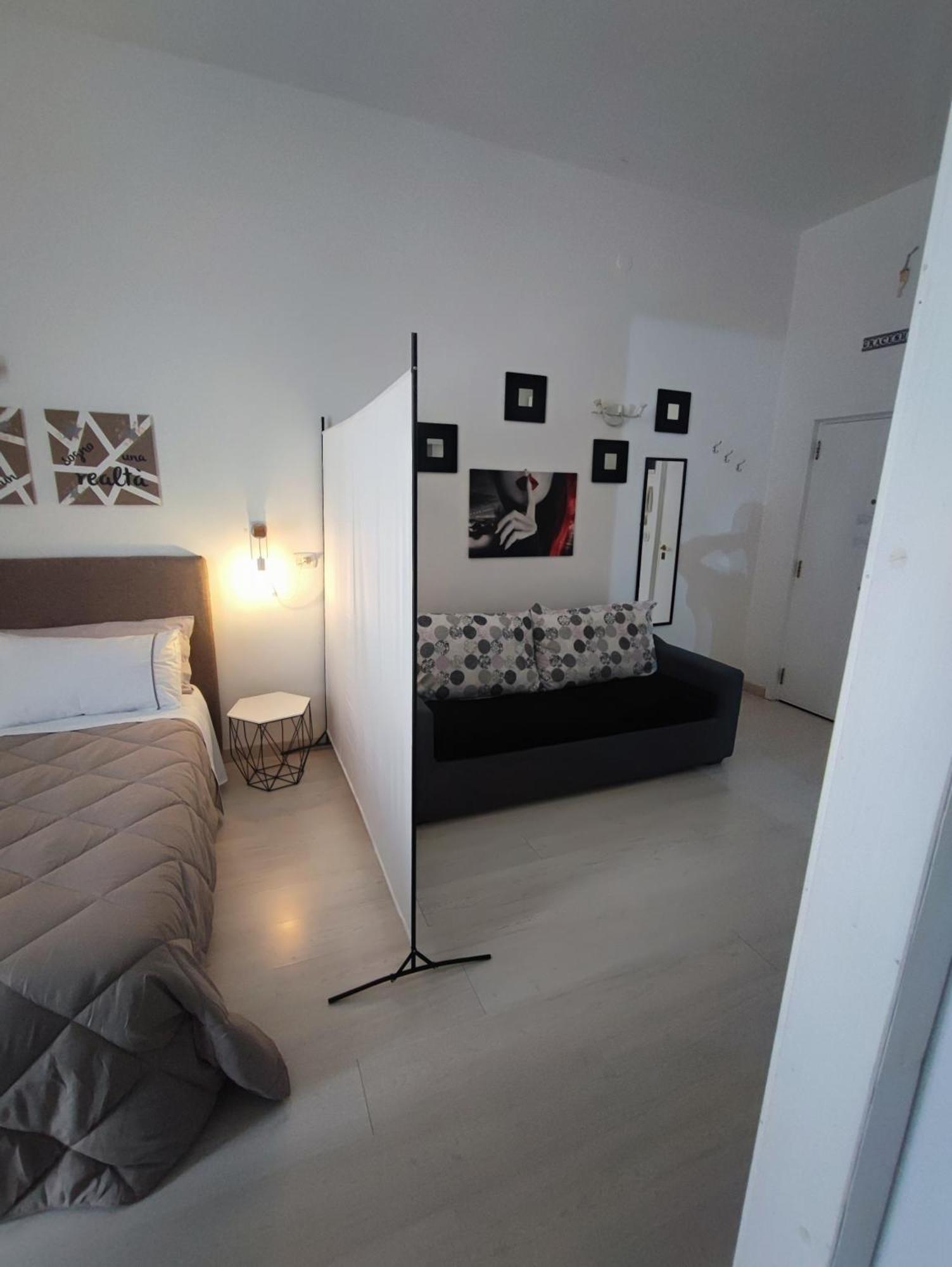 Little Home Trani Εξωτερικό φωτογραφία