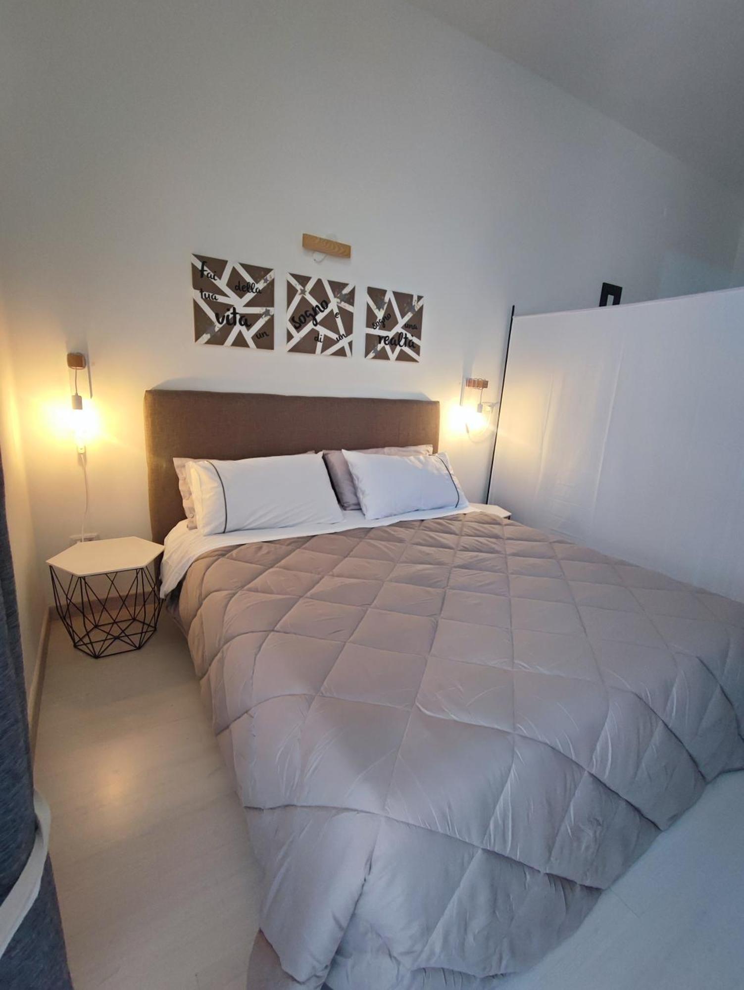 Little Home Trani Εξωτερικό φωτογραφία